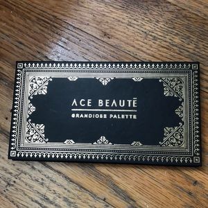 Ace Beaute Grandiose Palette.  Never used